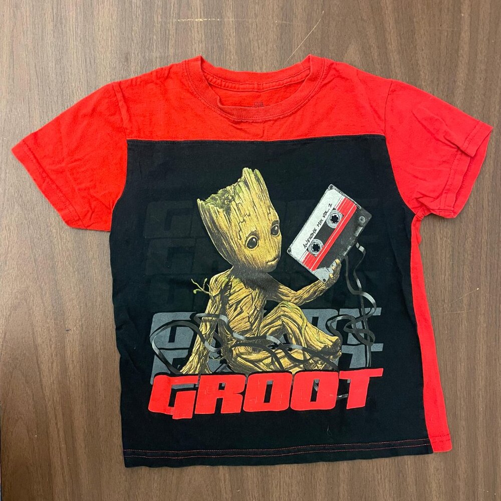 Kids Marvel's Guardians of the Galaxy Groot Graphic T-Shirt Size S